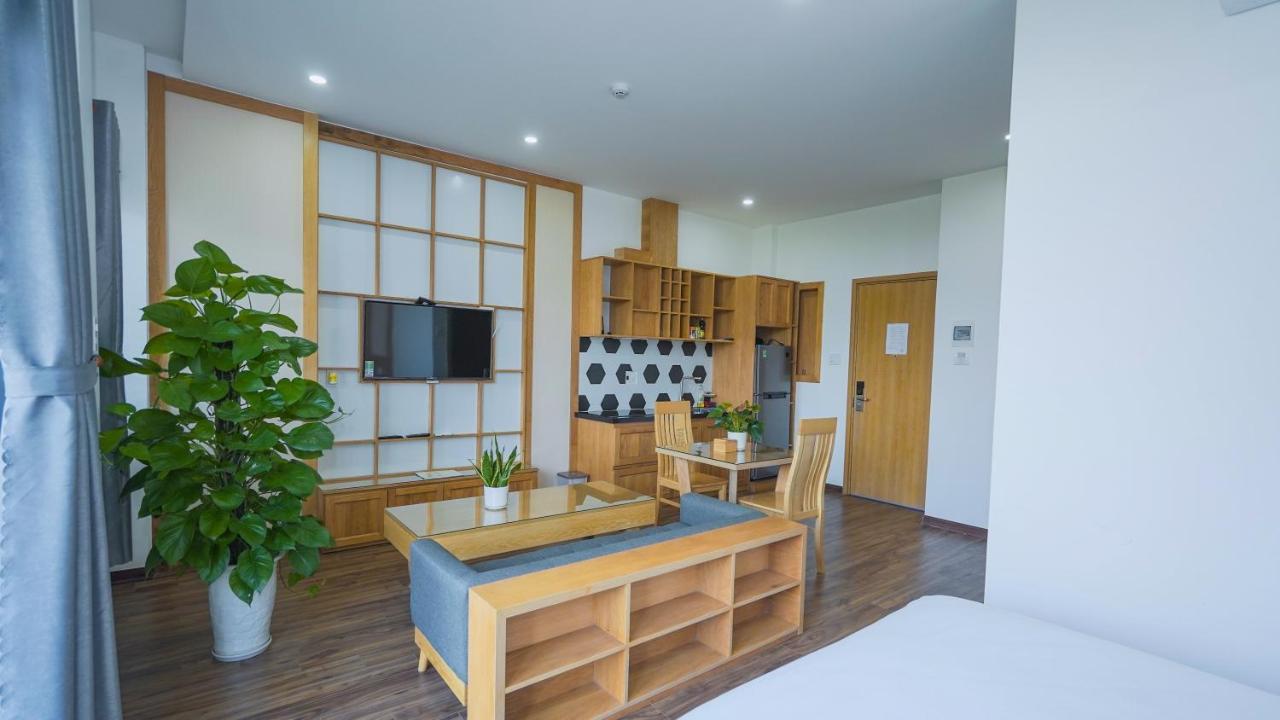 Apartment Minh Hung & *